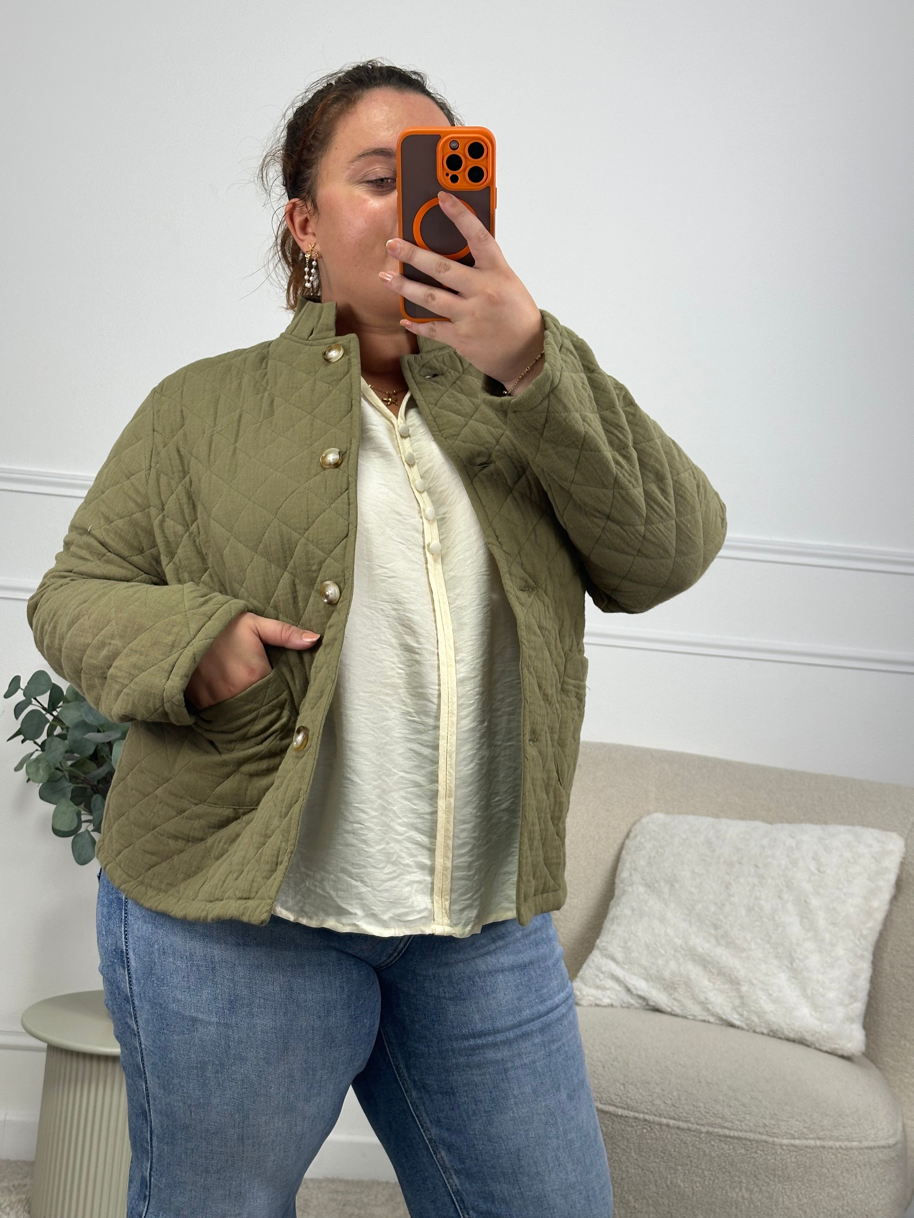 VESTE PIA