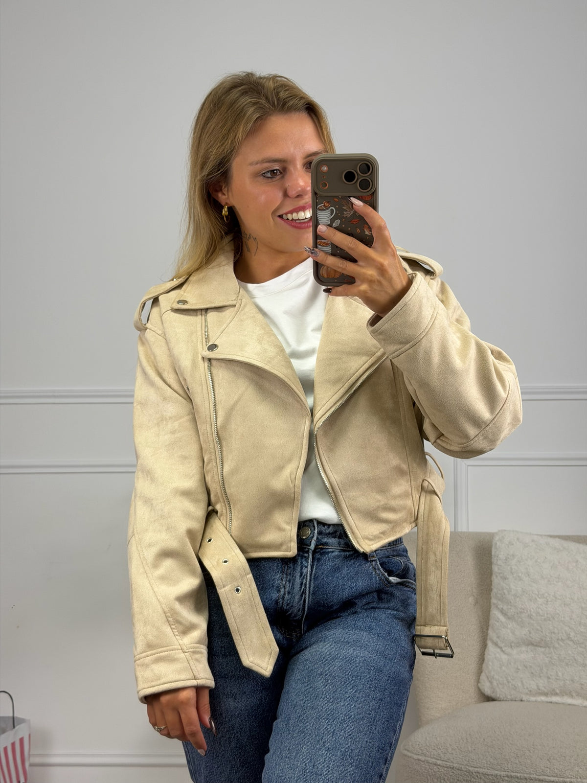 VESTE LETIZIA