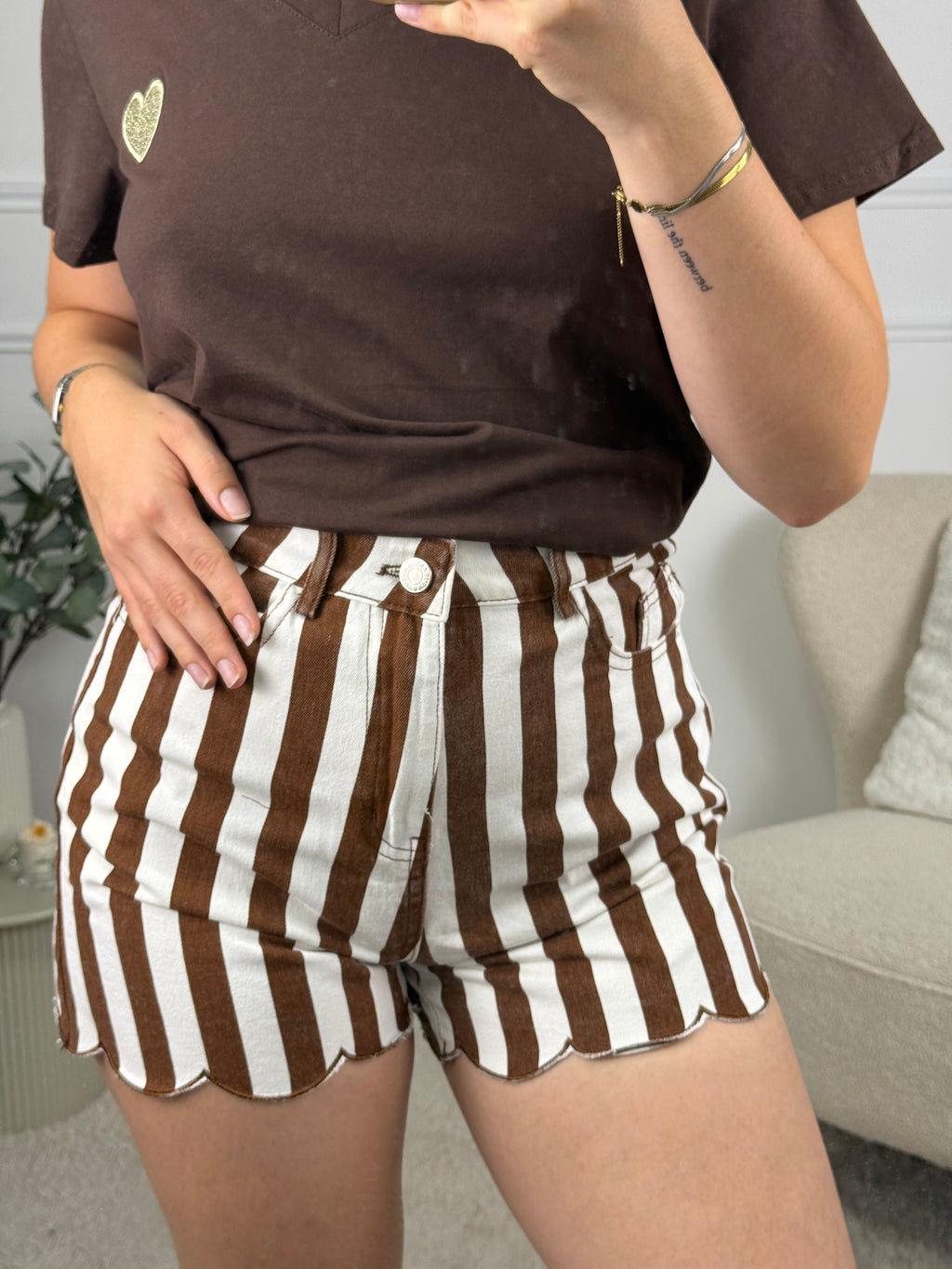 SHORT BERENICE
