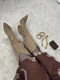 BOTTES LAVINIA