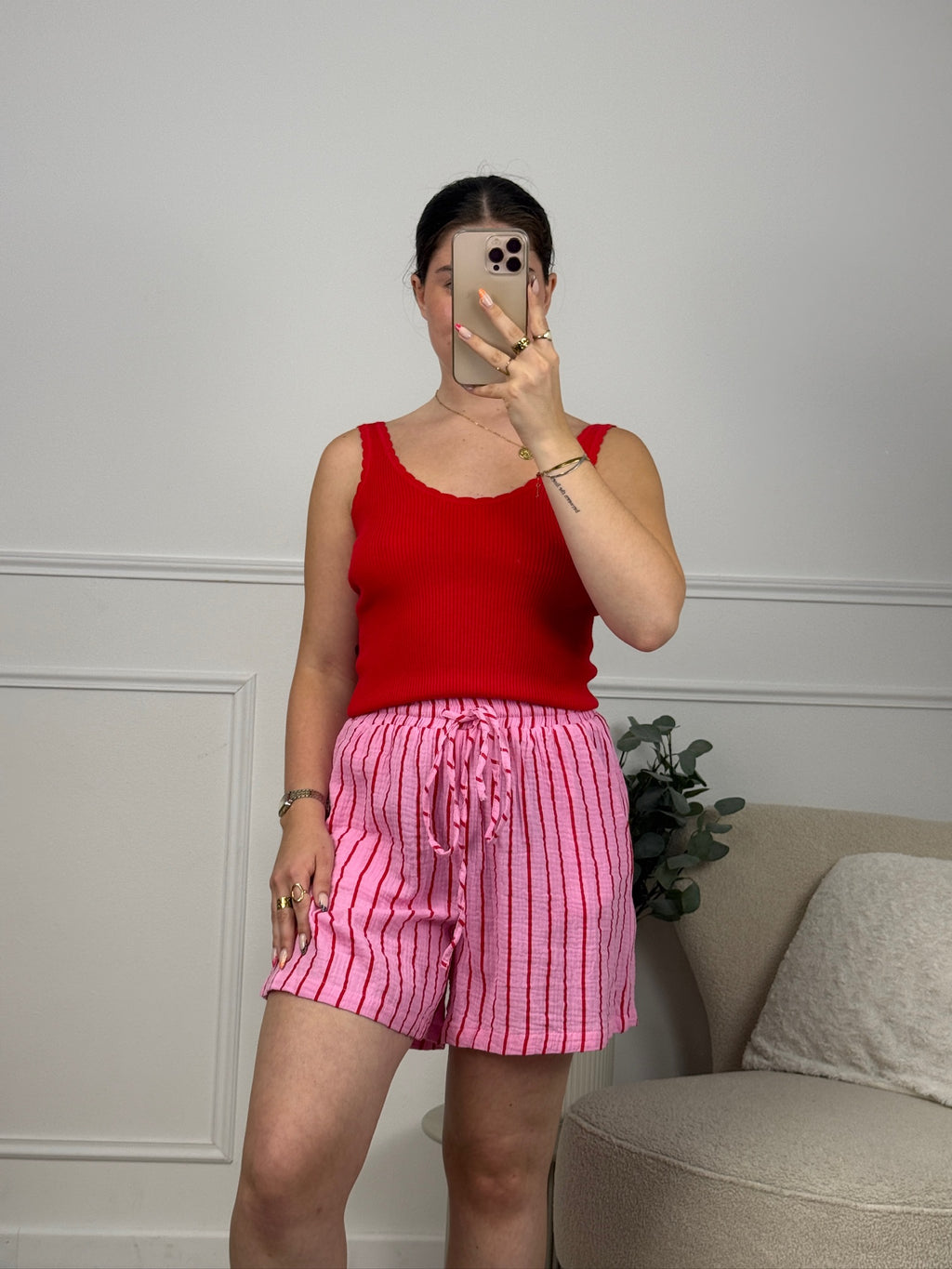SHORT CONSTANCE