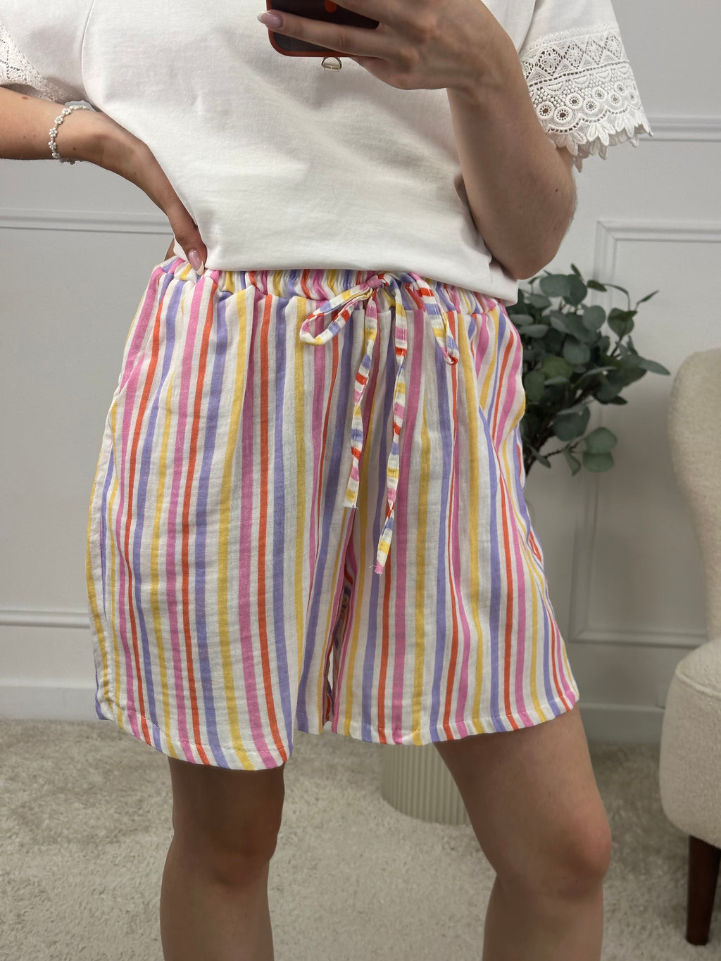 SHORT TOSCANE