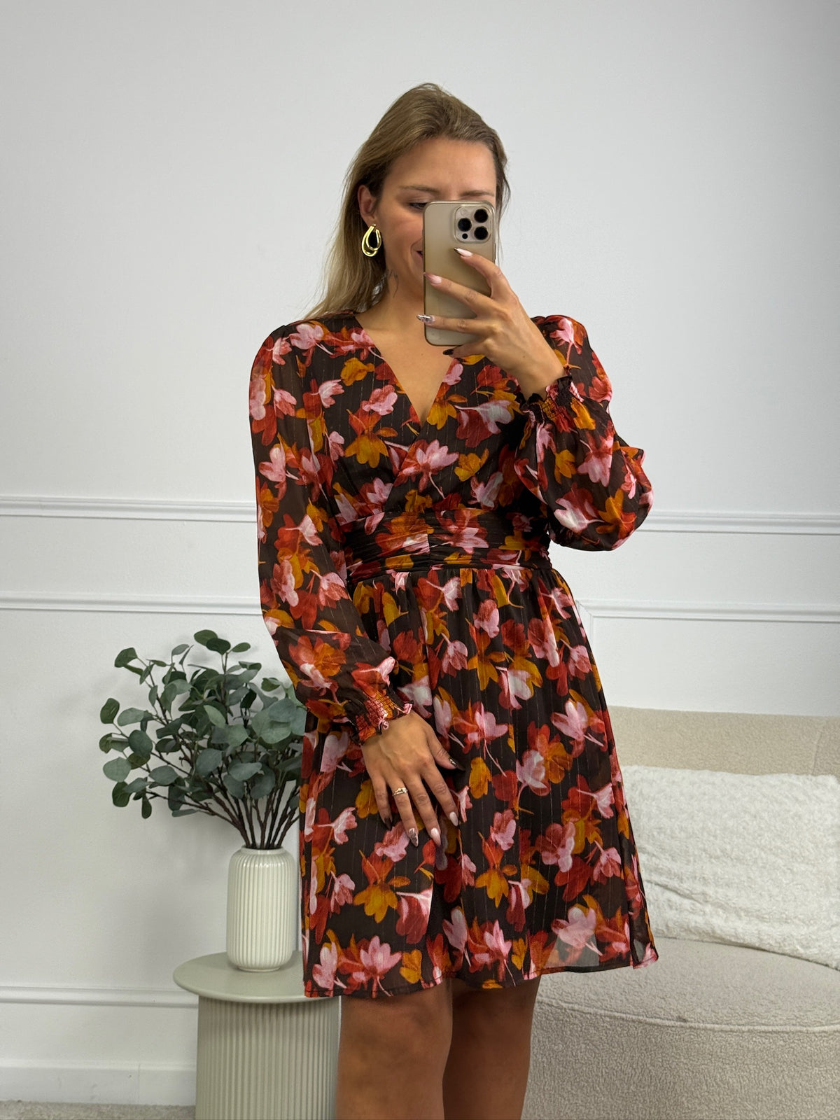 ROBE EMBER