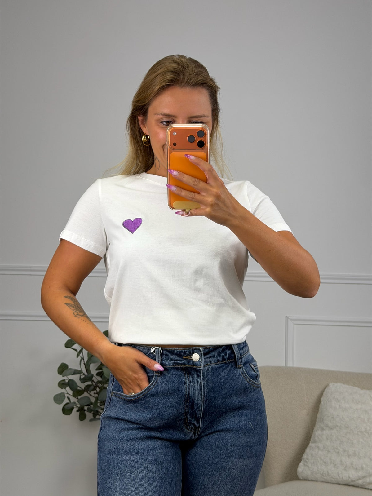 T-SHIRT SUNDAY