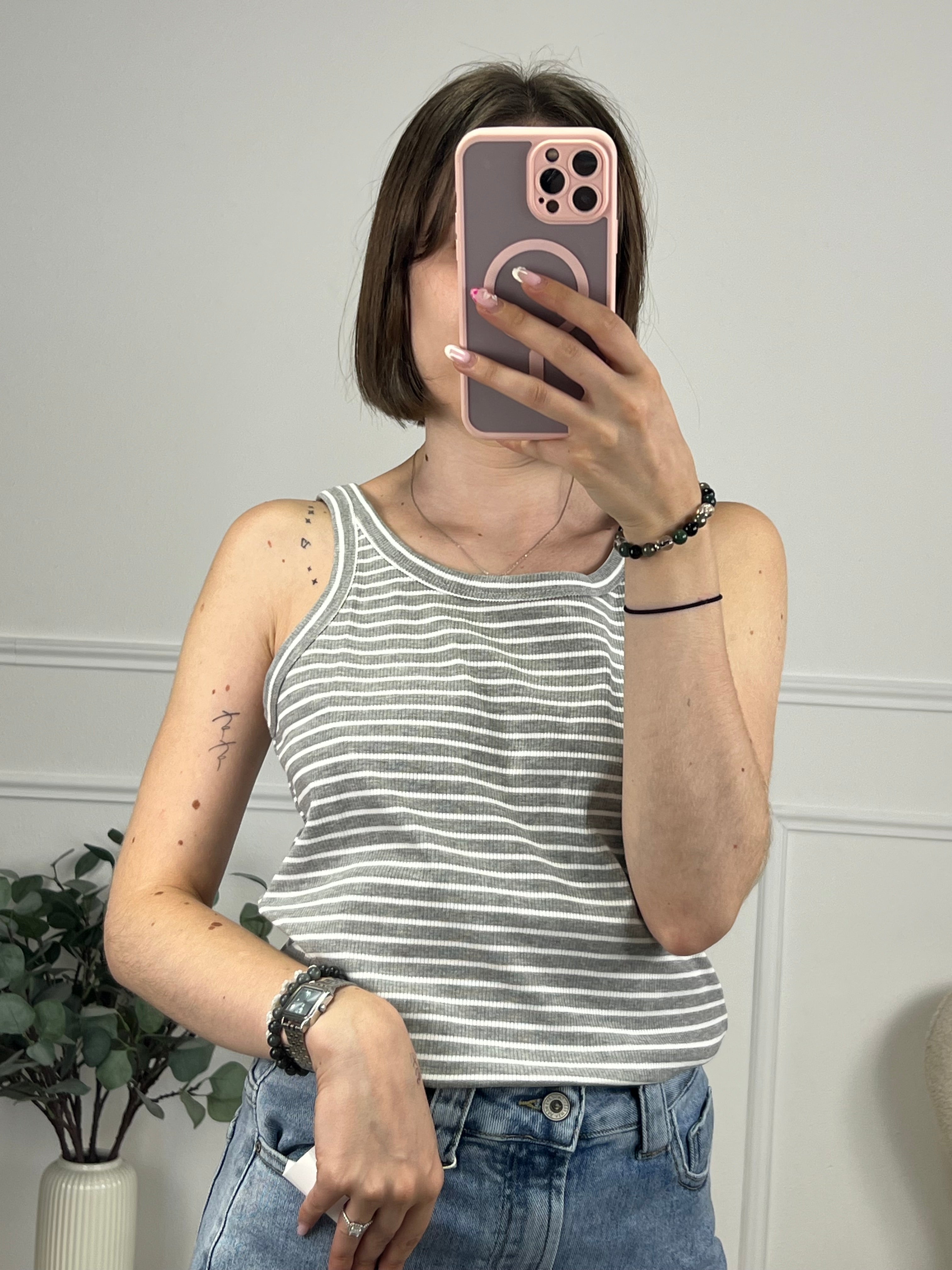 TOP MYLIANA