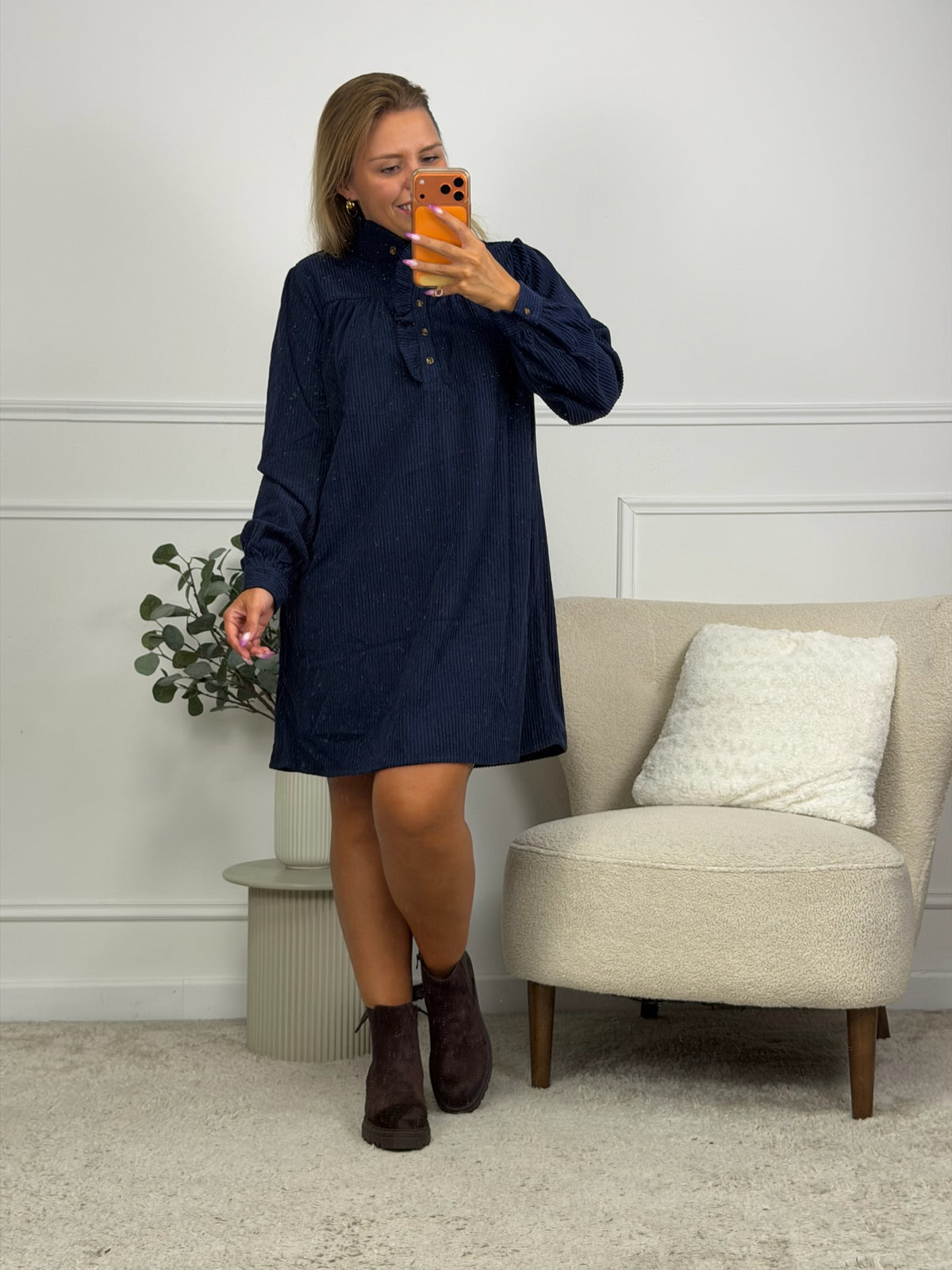 ROBE FALLON